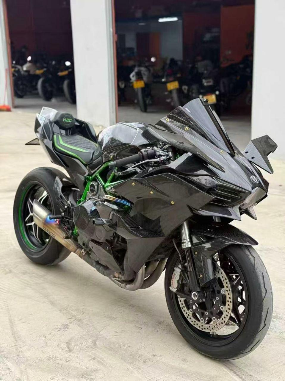 Kawasaki Ninja H2