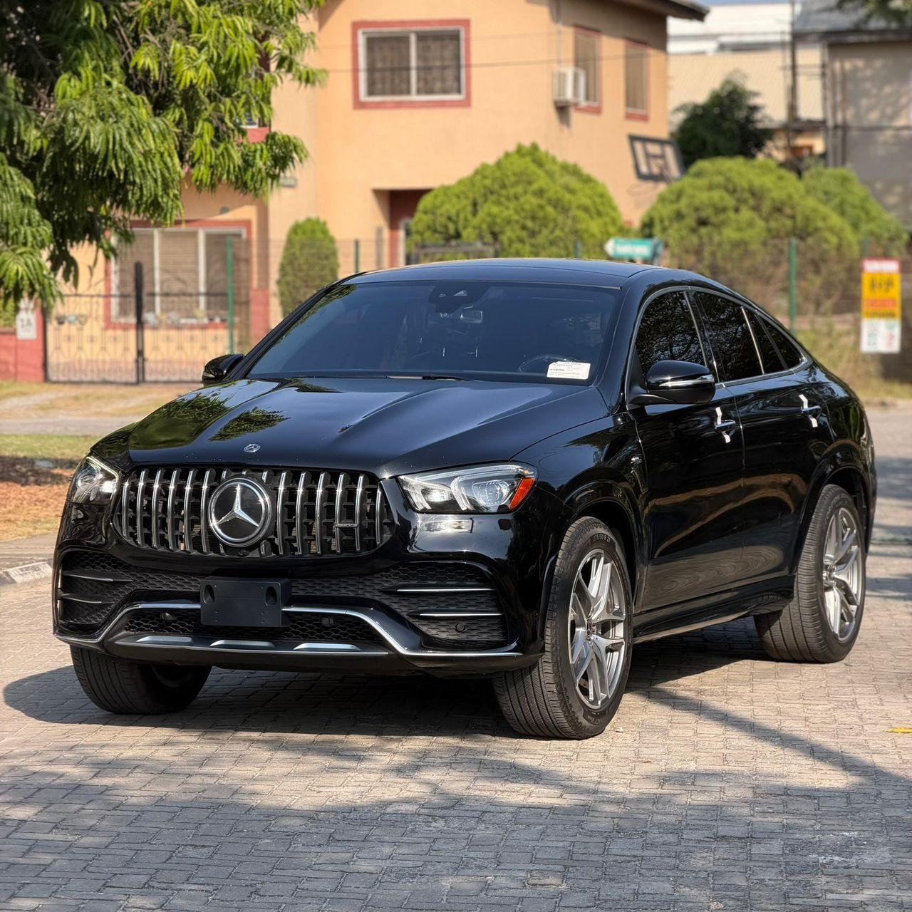 Mercedes Benz GLE53Black